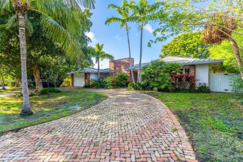 Casa en venta en Key Biscayne, Florida, 5 dormitorios, 325.99 m2 № 2057416 - foto 3