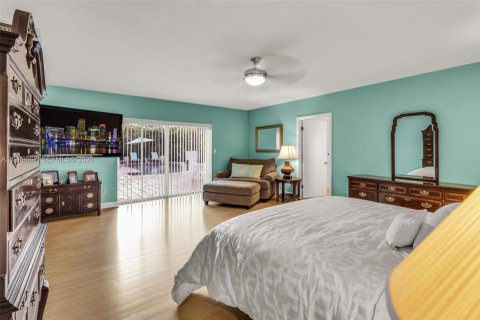 Casa en venta en Key Biscayne, Florida, 5 dormitorios, 325.99 m2 № 2057416 - foto 10