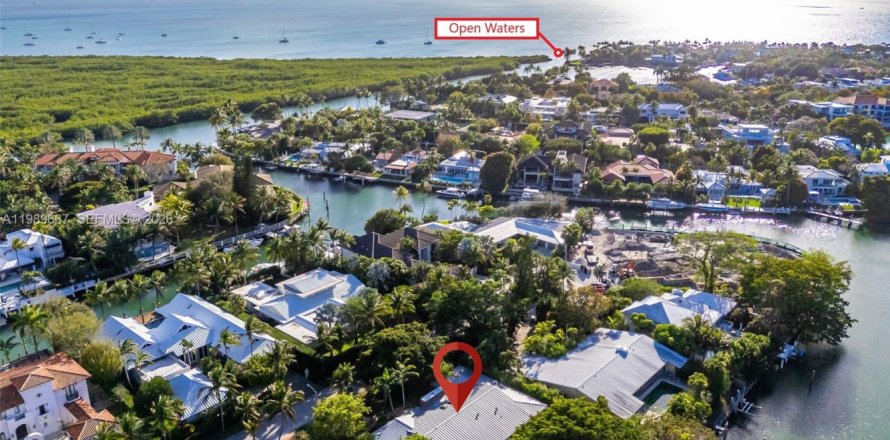 Casa en Key Biscayne, Florida 5 dormitorios, 325.99 m2 № 2057416