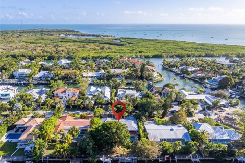 Casa en venta en Key Biscayne, Florida, 5 dormitorios, 325.99 m2 № 2057416 - foto 29