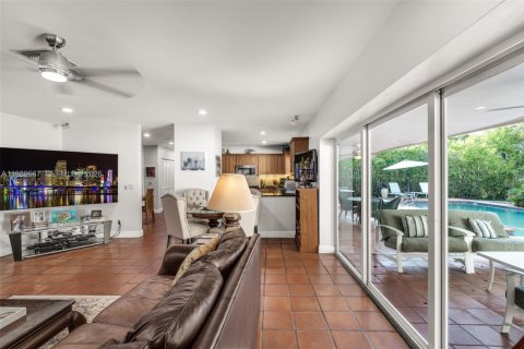 Casa en venta en Key Biscayne, Florida, 5 dormitorios, 325.99 m2 № 2057416 - foto 7