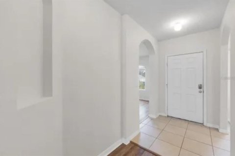 House in Lake Alfred, Florida 3 bedrooms, 148.64 sq.m. № 2115938 - photo 4