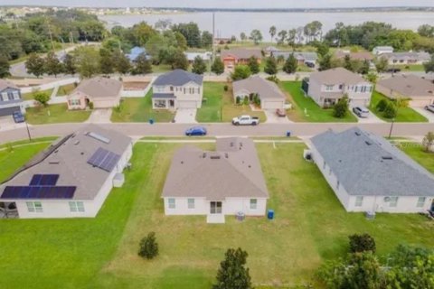 House in Lake Alfred, Florida 3 bedrooms, 148.64 sq.m. № 2115938 - photo 28