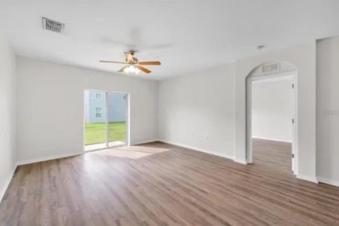 House in Lake Alfred, Florida 3 bedrooms, 148.64 sq.m. № 2115938 - photo 11