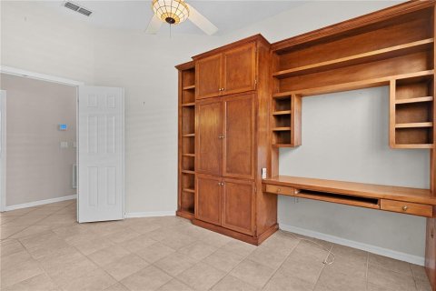 House in Clermont, Florida 2 bedrooms, 177.26 sq.m. № 1851434 - photo 27