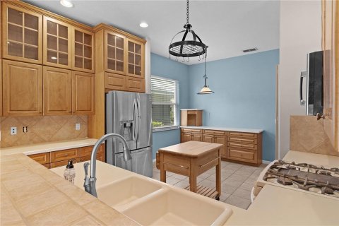 House in Clermont, Florida 2 bedrooms, 177.26 sq.m. № 1851434 - photo 13
