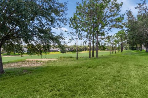 House in Clermont, Florida 2 bedrooms, 177.26 sq.m. № 1851434 - photo 4