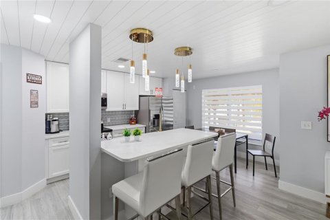 Villa ou maison à louer à Davenport, Floride: 3 chambres, 142.51 m2 № 2431165 - photo 11