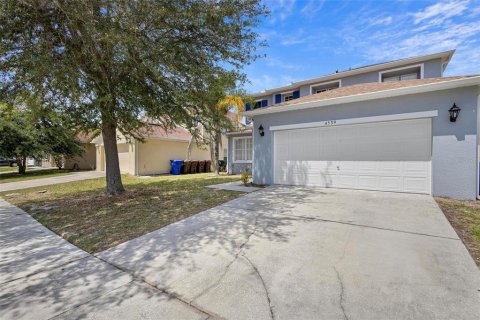 House in Kissimmee, Florida 6 bedrooms, 288.74 sq.m. № 1089672 - photo 3