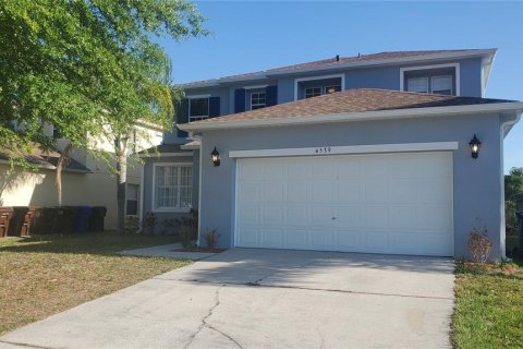 House in Kissimmee, Florida 6 bedrooms, 288.74 sq.m. № 1089672 - photo 1