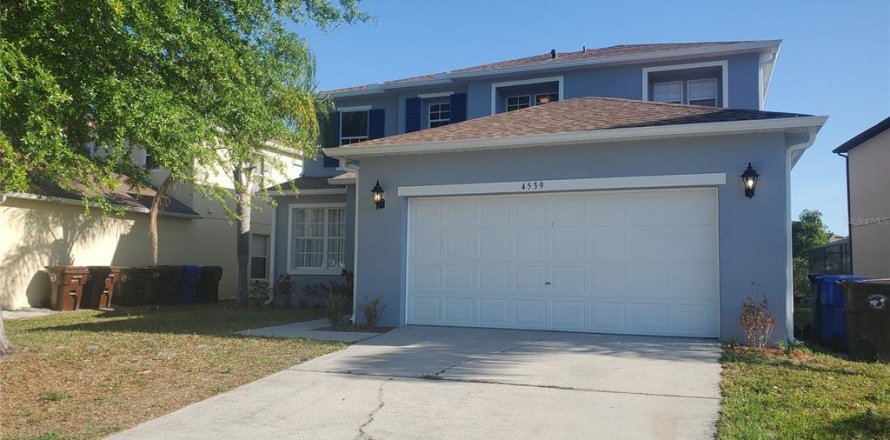 House in Kissimmee, Florida 6 bedrooms, 288.74 sq.m. № 1089672