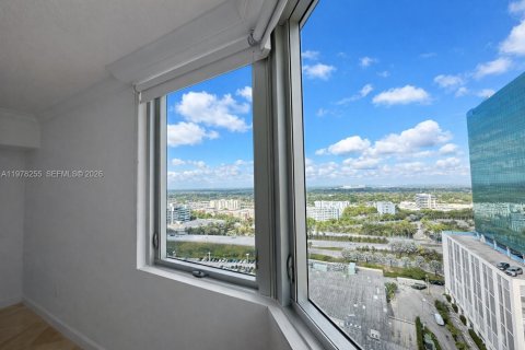 Снять в аренду кондоминиум в Майами, Флорида 2 спальни, 136.29м2, № 2043866 - фото 16