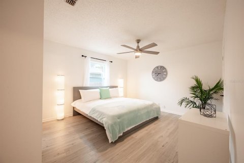 Casa en venta en Saint Petersburg, Florida, 3 dormitorios, 97.55 m2 № 1905356 - foto 19