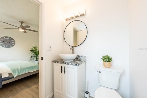 Casa en venta en Saint Petersburg, Florida, 3 dormitorios, 97.55 m2 № 1905356 - foto 27