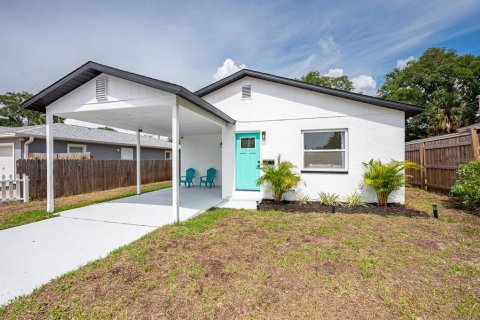Casa en venta en Saint Petersburg, Florida, 3 dormitorios, 97.55 m2 № 1905356 - foto 3