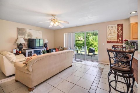 Propiedad comercial en venta en Palm Coast, Florida, 228.73 m2 № 1918828 - foto 11