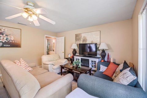Propiedad comercial en venta en Palm Coast, Florida, 228.73 m2 № 1918828 - foto 12