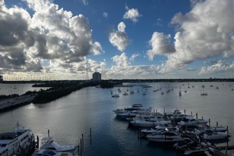 Condominio en alquiler en North Bay Village, Florida, 41.06 m2 № 1998405 - foto 7