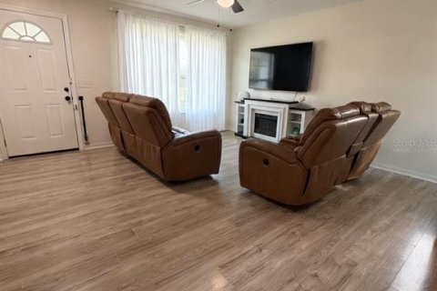 Villa ou maison à vendre à Lakeland, Floride: 3 chambres, 104.24 m2 № 2211419 - photo 5