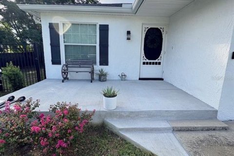 Villa ou maison à vendre à Lakeland, Floride: 3 chambres, 104.24 m2 № 2211419 - photo 3