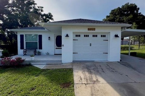 Villa ou maison à vendre à Lakeland, Floride: 3 chambres, 104.24 m2 № 2211419 - photo 2