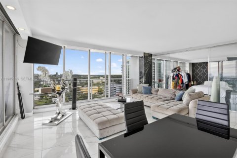 Condominio en venta en Hollywood, Florida, 1 dormitorio, 87.7 m2 № 2009600 - foto 5