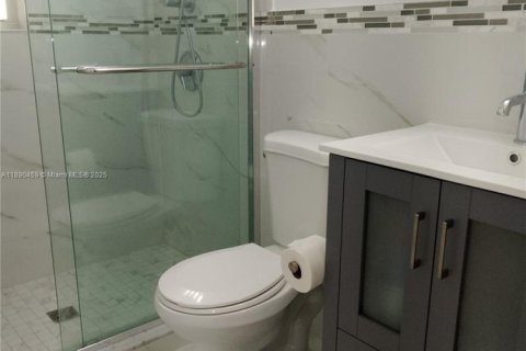 Villa ou maison à louer à Miami, Floride: 3 chambres, 154.22 m2 № 1946472 - photo 27