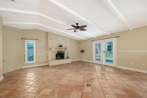 House in Bradenton, Florida 5 bedrooms, 266.26 sq.m. № 2094554 - photo 14