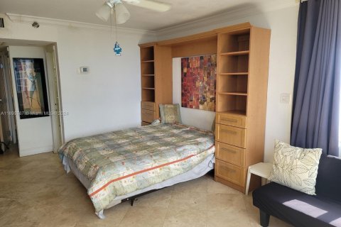 Купить кондоминиум в Санни-Айлс-Бич, Флорида 33.44м2, № 2021120 - фото 6