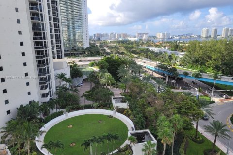 Купить кондоминиум в Санни-Айлс-Бич, Флорида 33.44м2, № 2021120 - фото 4