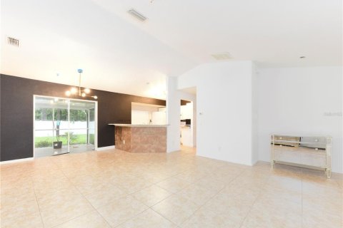 Villa ou maison à vendre à North Port, Floride: 3 chambres, 111.02 m2 № 2218863 - photo 8