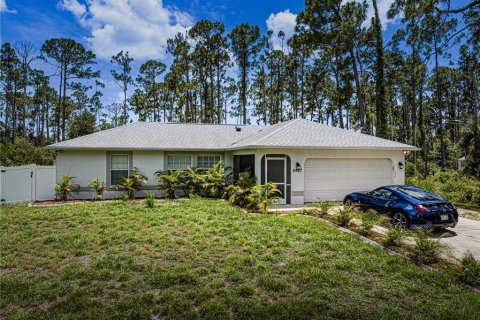 House in North Port, Florida 3 bedrooms, 111.02 sq.m. № 2218863