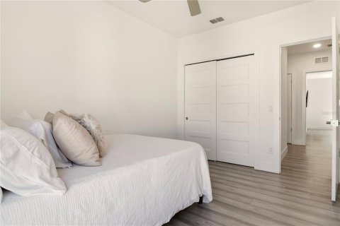 Townhouse in Gainesville, Florida 3 bedrooms, 152.36 sq.m. № 2222621 - photo 26