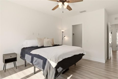 Townhouse in Gainesville, Florida 3 bedrooms, 152.36 sq.m. № 2222621 - photo 19