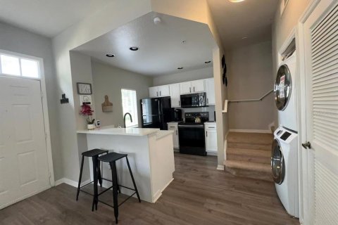 Condo in Kissimmee, Florida, 4 bedrooms № 2224869 - photo 11