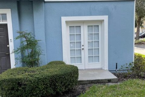 Condo in Kissimmee, Florida, 4 bedrooms № 2224869 - photo 2