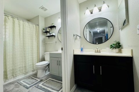 Condo in Kissimmee, Florida, 4 bedrooms № 2224869 - photo 27