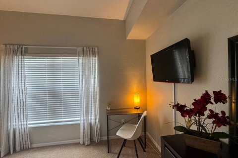 Condo in Kissimmee, Florida, 4 bedrooms № 2224869 - photo 13