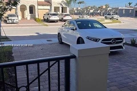 Condo in Homestead, Florida, 3 bedrooms № 1712028 - photo 2