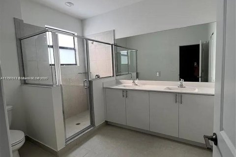 Condo in Homestead, Florida, 3 bedrooms № 1712028 - photo 13