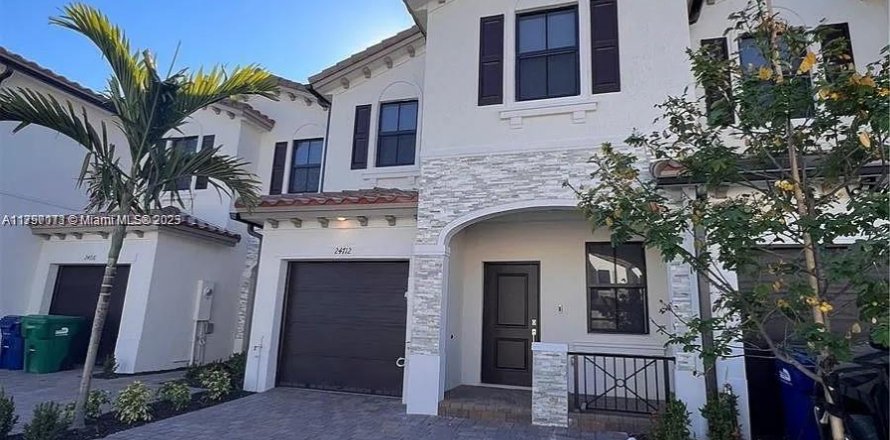 Condo in Homestead, Florida, 3 bedrooms № 1712028