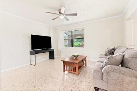 Villa ou maison à vendre à Bradenton, Floride: 3 chambres, 167.6 m2 № 1585825 - photo 17