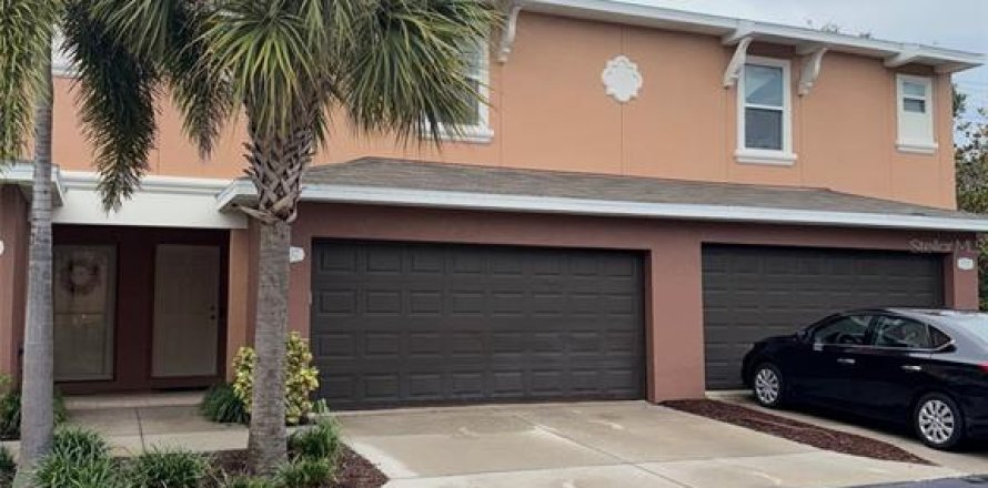 Touwnhouse à Tarpon Springs, Floride 3 chambres, 148.83 m2 № 2316557