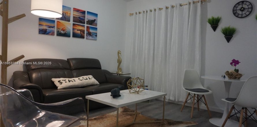 Condo à Miami Beach, Floride, 1 chambre  № 1871834