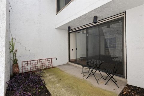 Touwnhouse à vendre à Winter Haven, Floride: 2 chambres, 130.81 m2 № 2277933 - photo 18