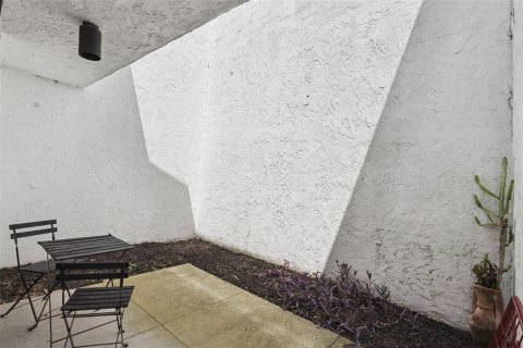 Touwnhouse à vendre à Winter Haven, Floride: 2 chambres, 130.81 m2 № 2277933 - photo 17