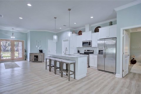 Villa ou maison à vendre à Avon Park, Floride: 2 chambres, 153.1 m2 № 2142022 - photo 4