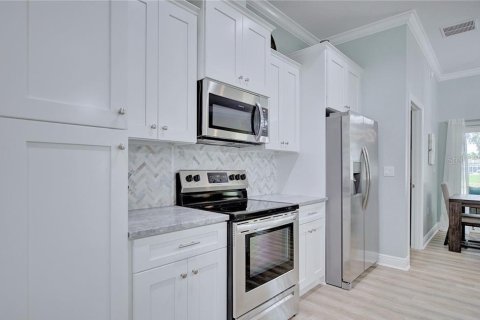 Villa ou maison à vendre à Avon Park, Floride: 2 chambres, 153.1 m2 № 2142022 - photo 7