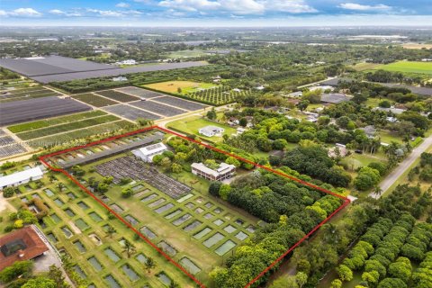 Купить коммерческую недвижимость в Хомстед, Флорида № 1895349 - фото 4