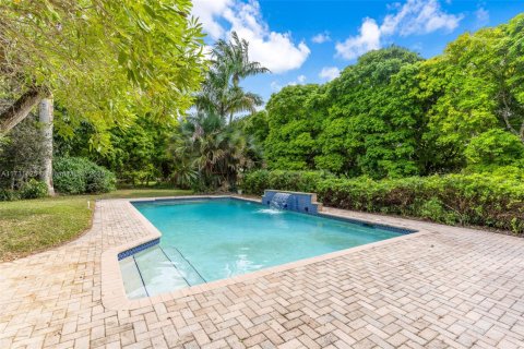 Купить коммерческую недвижимость в Хомстед, Флорида № 1895349 - фото 12